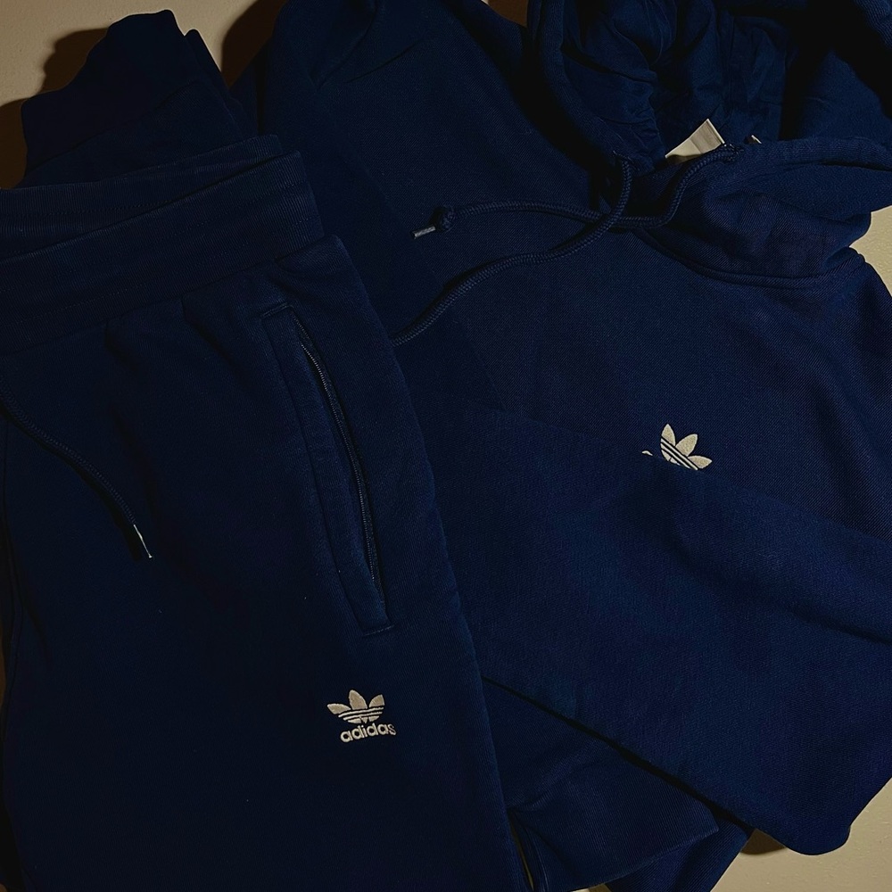 Adidas Jogger Set